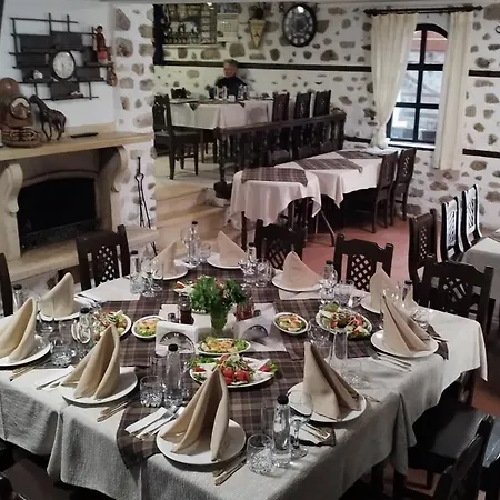 Bolyarka Hotel