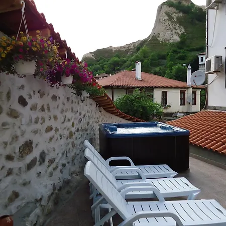 Bolyarka ホテル 3*