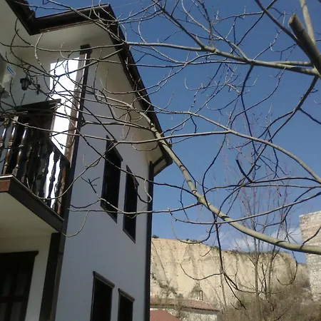 Bolyarka 3* メルニック