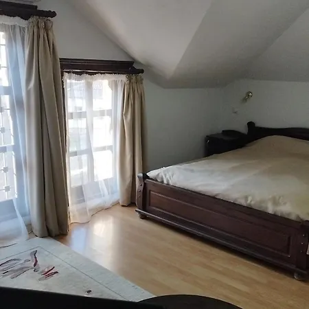 Hotel Bolyarka 3*