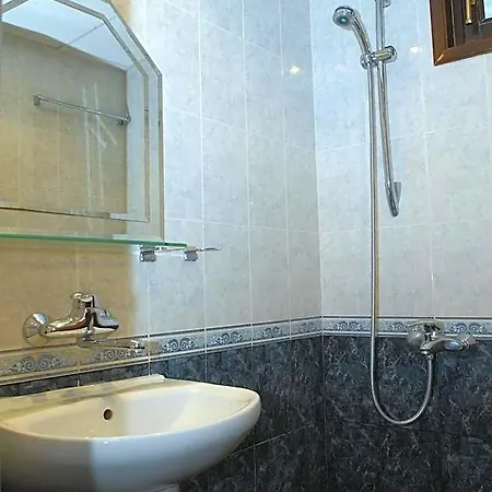 Bolyarka Hotel